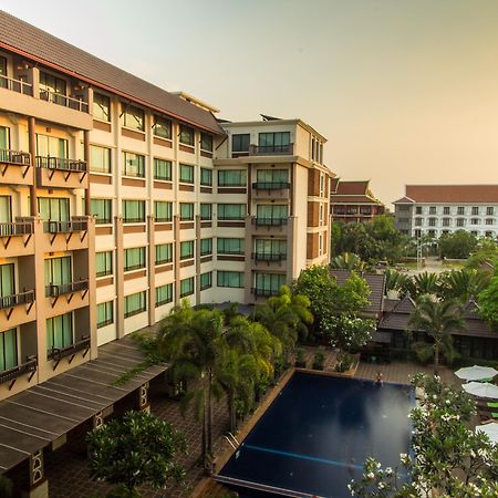 Royal Empire Premium Hotel Siem Reap Extérieur photo
