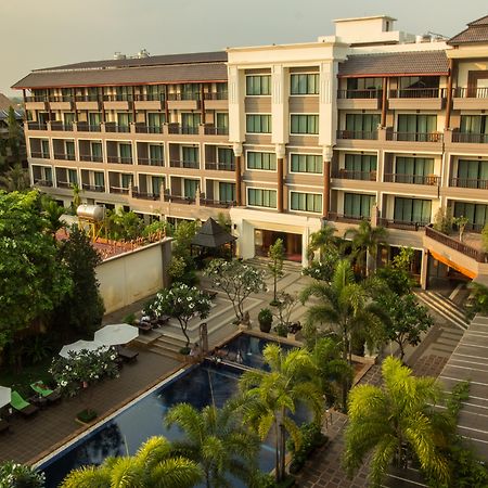 Royal Empire Premium Hotel Siem Reap Extérieur photo