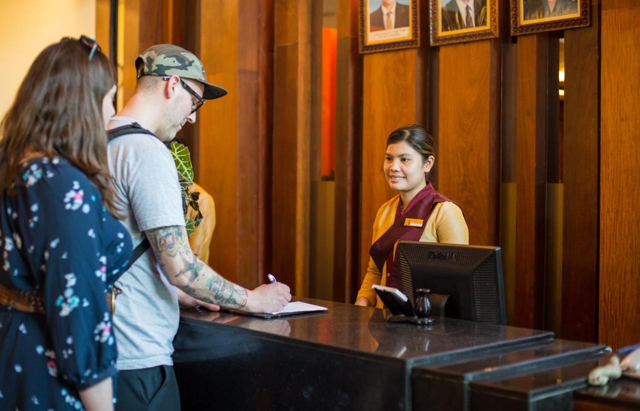 Royal Empire Premium Hotel Siem Reap Extérieur photo