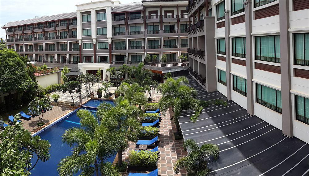 Royal Empire Premium Hotel Siem Reap Extérieur photo